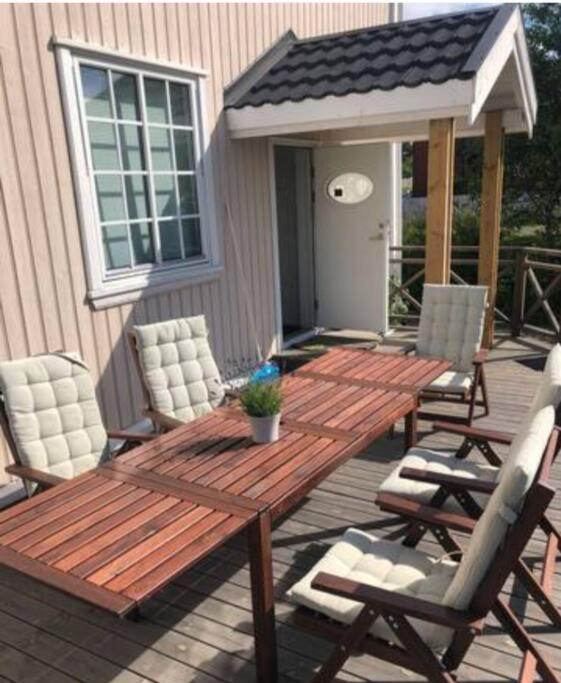 Апартаменти Lys Og Sentral Leilighet Med Terrasse Og Hage Ліллегаммер Екстер'єр фото